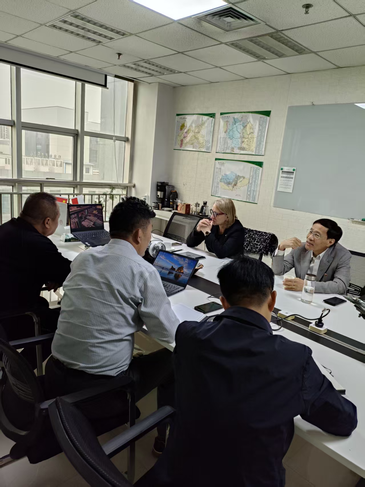 FASING Group Delegation Visits Shanxi Soulgiant Technology for Business ...